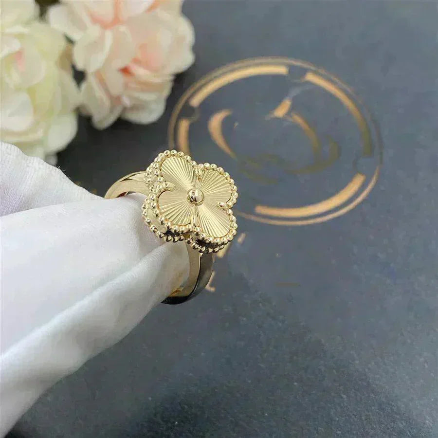 [Love Aura]CLOVER GOLD RING
