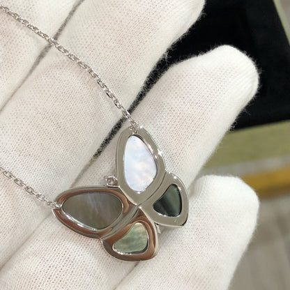 [Love Aura]LARGE BUTTERFLY SILVER PENDANT DIAMOND NECKLACE