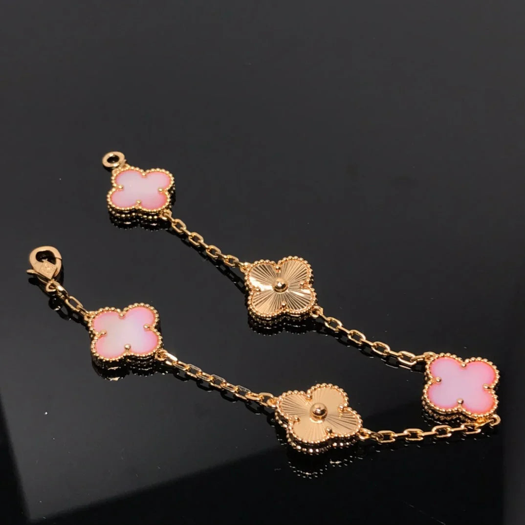 [Love Aura] CLOVER 5 MOTIFS  PINK MOP BRACELET COLLECTION