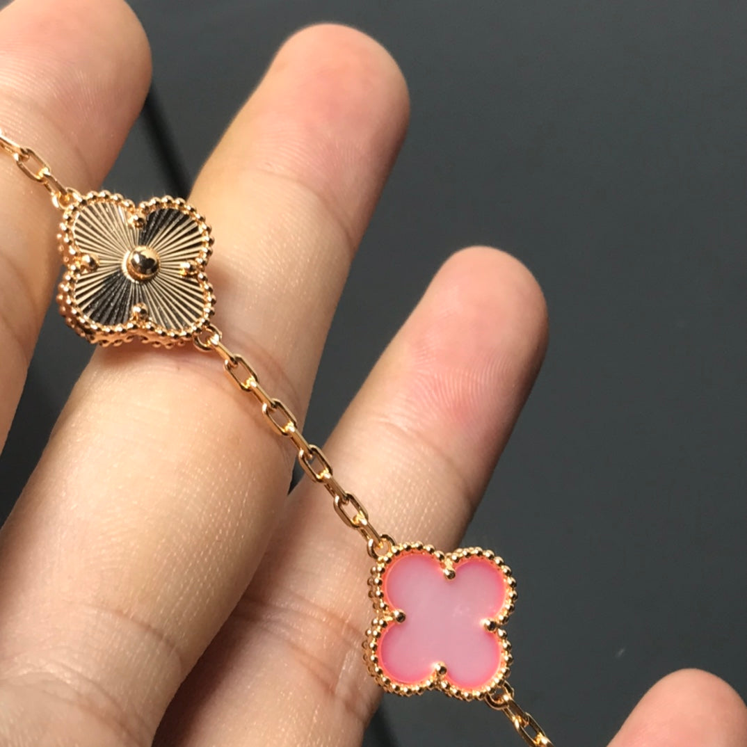 [Love Aura]CLOVER BRACELET 5 MOTIF PINK AND PINK GOLD
