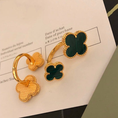 [Love Aura]CLOVER BETWEEN THE FINGER RING