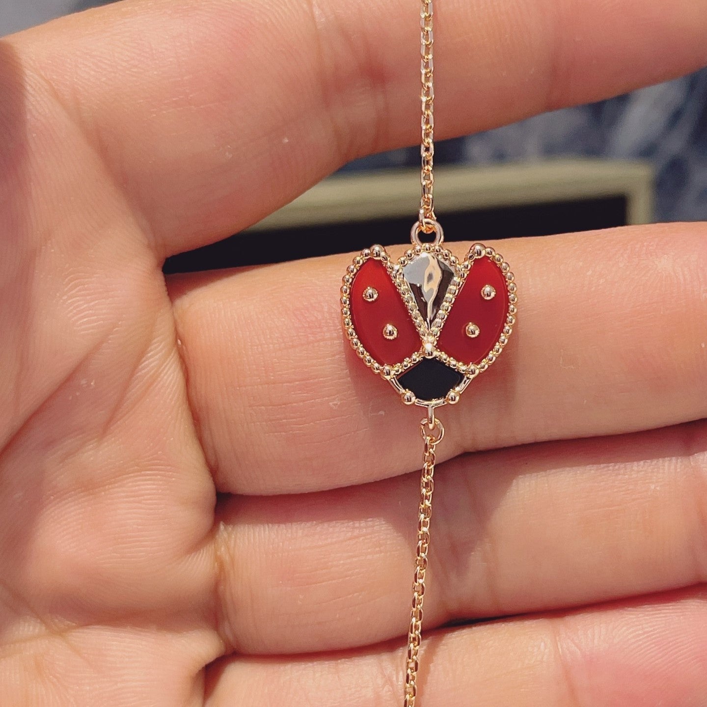 [Love Aura]LUCKY SPRING 1 MOTIF PINK GOLD BRACELET