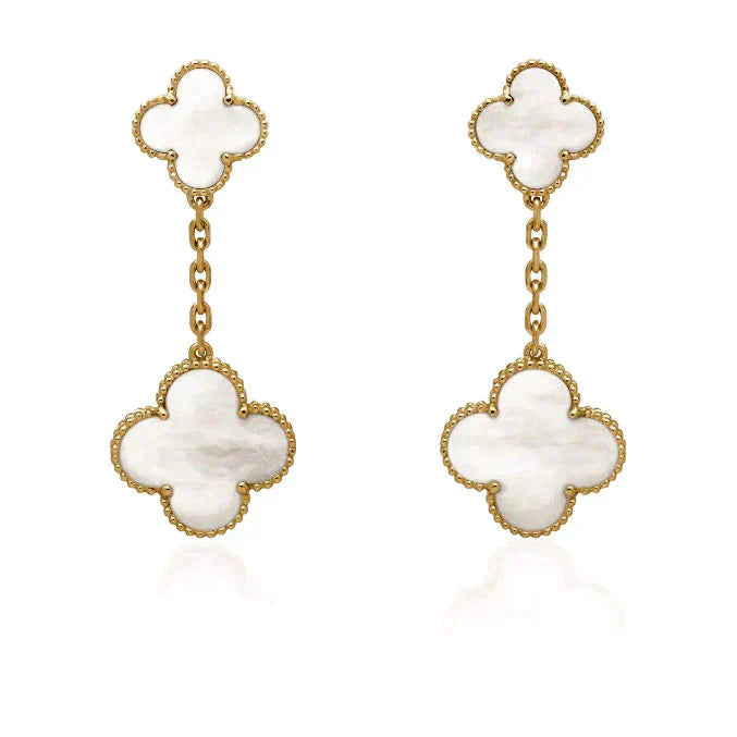 [Love Aura]CLOVER 2 MOTIF WHITE MOP EARRINGS
