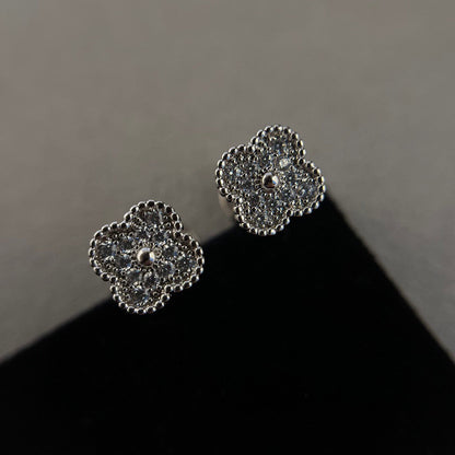 [Love Aura]CLOVER MINI DIAMOND STUD EARRINGS